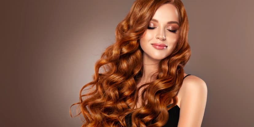 Kadeřnické balíčky se střihem: barvení, K-laminace, Malibu C, balayage i foilyage